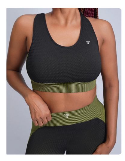 Women's Seamless Zip-Up 3-Piece Gym Set